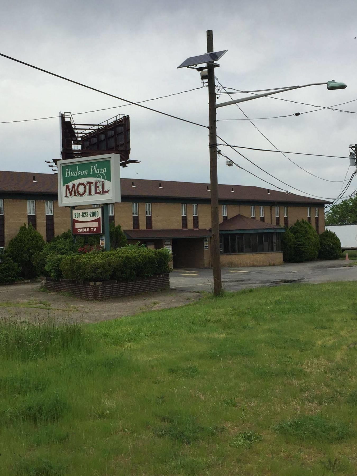 Hudson Plaza Motel Bayonne Jersey City Exteriör bild